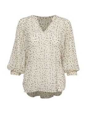 NWOT CAbi Gather Blouse